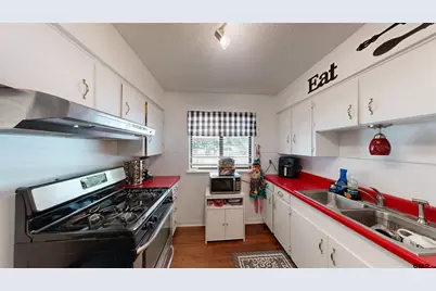 2226 Mimosa, Tyler, TX 75701 - Photo 10