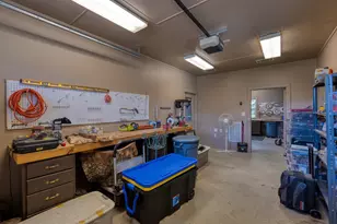 1860 Holcomb Cir, Tyler, TX 75703 - Photo 36