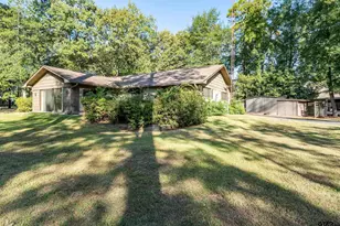 331 Bent Horseshoe Ln, Holly Lake Ranch, TX 75765 - Photo 4