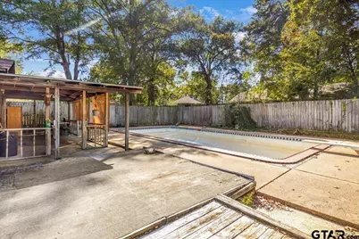 1302 Jeb Stuart Dr, Tyler, TX 75703 - Photo 40