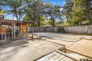 1302 Jeb Stuart Dr, Tyler, TX 75703 - Photo 40