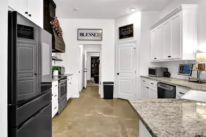 20491 Hwy 110 S, Troup, TX 75789 - Photo 14