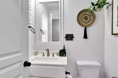 20491 Hwy 110 S, Troup, TX 75789 - Photo 24