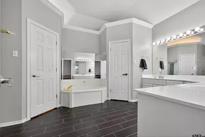 801 Beth Dr, Tyler, TX 75703 - Photo 16