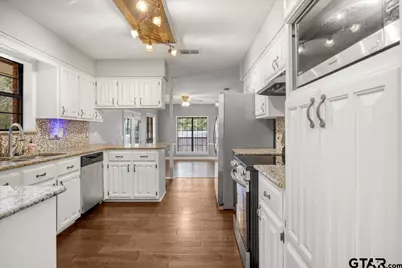 10926 Mosswood Drive, Tyler, TX 75703 - Photo 14