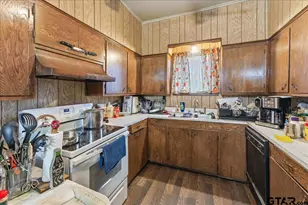 126 W Forest St, Hawkins, TX 75765 - Photo 4