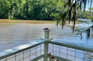 230 W Sesame St, Karnack, TX 75661 - Photo 6