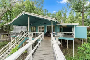 230 W Sesame St, Karnack, TX 75661 - Photo 4