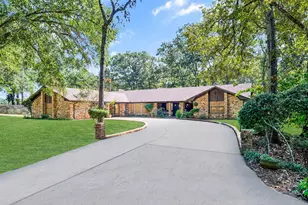 1639 SE Loop 456, Jacksonville, TX 75766 - Photo 2
