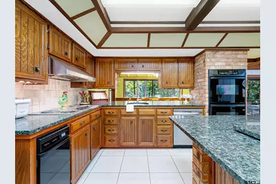 1639 SE Loop 456, Jacksonville, TX 75766 - Photo 12