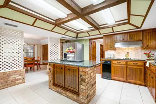 1639 SE Loop 456, Jacksonville, TX 75766 - Photo 10