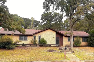 3239 Berryhill Dr, Tyler, TX 75702 - Photo 2