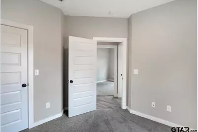 16226 Crossing Circle, Lindale, TX 75771 - Photo 40