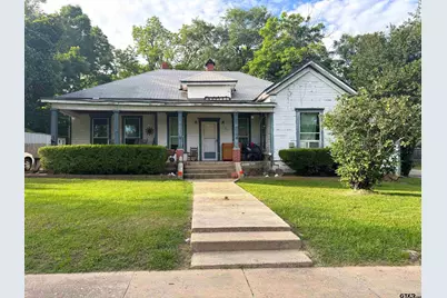 123 E 12th St., Mt Pleasant, TX 75455 - Photo 1