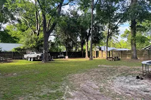123 E 12th St, Mt Pleasant, TX 75455 - Photo 14
