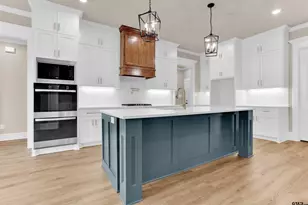 13942 Cedar Vis Ln, Tyler, TX 75704 - Photo 10