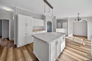 327 Pine Hill Ln, Longview, TX 75605 - Photo 10