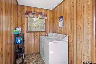 807 High St, Marshall, TX 75670 - Photo 14