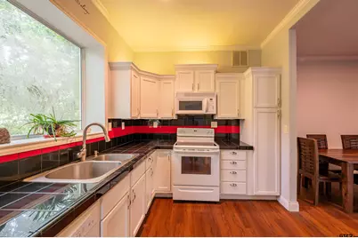 1124 N Main (House B), Winnsboro, TX 75494 - Photo 8