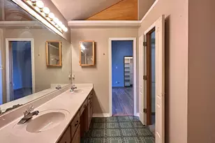 580 Oakwood Dr, Kilgore, TX 75662 - Photo 32