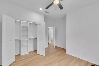 1410 W Connally St, Tyler, TX 75701 - Photo 16