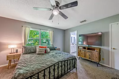 202 Molly Lane, Mineola, TX 75773 - Photo 14