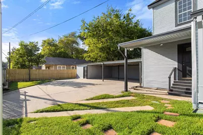 1002 Normandy Ave, Tyler, TX 75702 - Photo 16