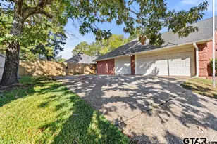 1603 Old Oak Dr, Tyler, TX 75703 - Photo 4