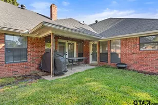 1603 Old Oak Dr, Tyler, TX 75703 - Photo 34