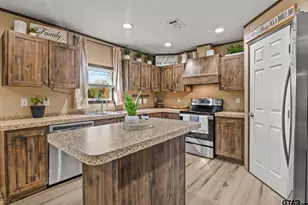 2054 Fm 71, Mt Pleasant, TX 75455 - Photo 8