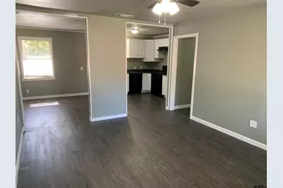 721 Barbara St, Athens, TX 75751 - Photo 4