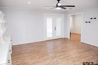 1501 S Main St, Lindale, TX 75771 - Photo 10