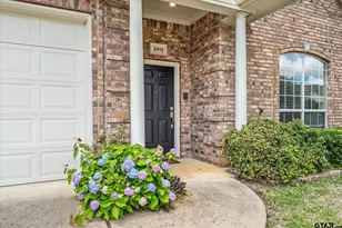 2413 Dietz Ln, Tyler, TX 75701 - Photo 2