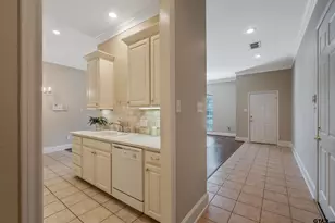 2413 Dietz Ln, Tyler, TX 75701 - Photo 14