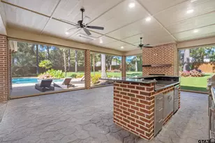 2020 Equestrian Ln, Tyler, TX 75703 - Photo 42
