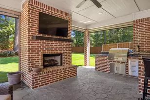 2020 Equestrian Ln, Tyler, TX 75703 - Photo 38