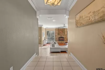 2301 S Williams Avenue, Mt Pleasant, TX 75455 - Photo 4
