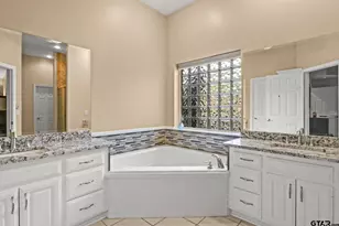2301 S Williams Ave, Mt Pleasant, TX 75455 - Photo 26
