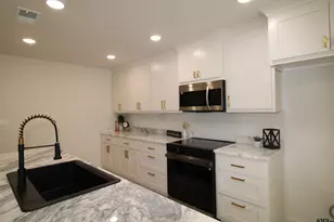 372 Whipporwill Dr, Murchison, TX 75778 - Photo 14