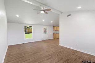 15610 Simmons Ln, Lindale, TX 75771 - Photo 4