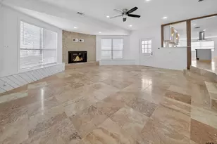 109 Maxine St, Mineola, TX 75773 - Photo 4