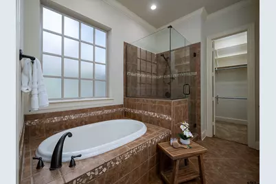 1940 Stonehill Drive, Tyler, TX 75703 - Photo 24