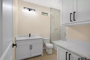 405 2 E Front St, Arp, TX 75750 - Photo 28