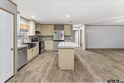 22805 Creekwood Dr, Flint, TX 75762 - Photo 10