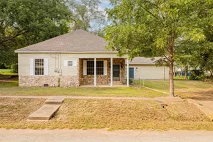 203 E Groves St, Big Sandy, TX 75755 - Photo 20