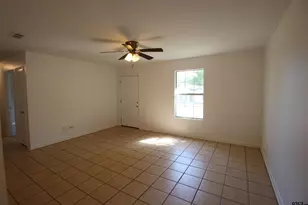 511 Brentwood Dr, Bullard, TX 75757 - Photo 2