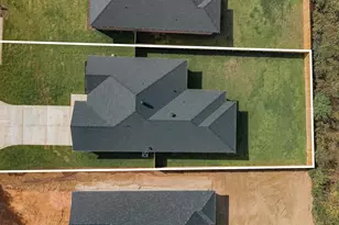 1203 Penny Ln, Kilgore, TX 75662 - Photo 2