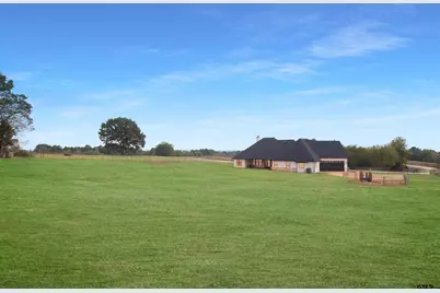 16652 Caeli Heights Ct, Winona, TX 75792 - Photo 46