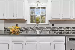 109 King Lyle Rd, Scroggins, TX 75480 - Photo 14