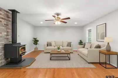 109 King Lyle Rd, Scroggins, TX 75480 - Photo 6